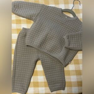 Quincy Mae Quilted Sweat Set